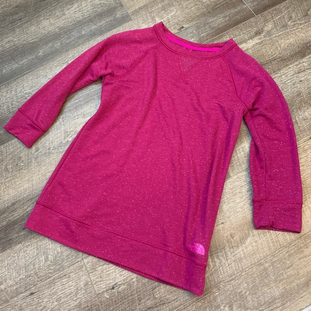 North Face 3/4 sleeve sweater.